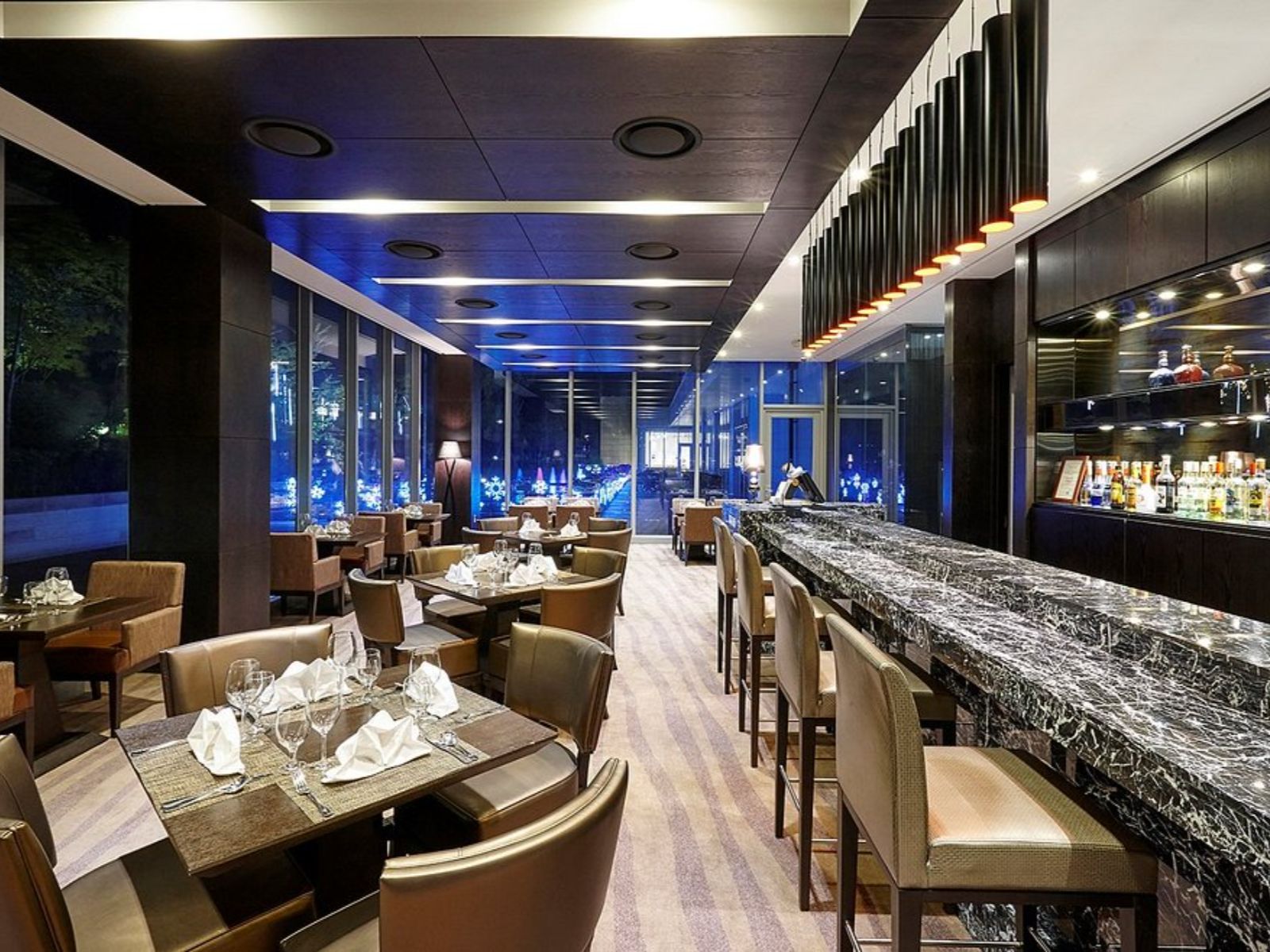 Rondreis Zuid-Korea, Namwon, The Suites Hotel, bar