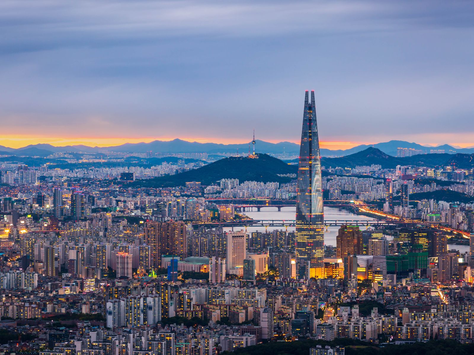 Rondreis Zuid-Korea, Seoul, cityskyline, iStock