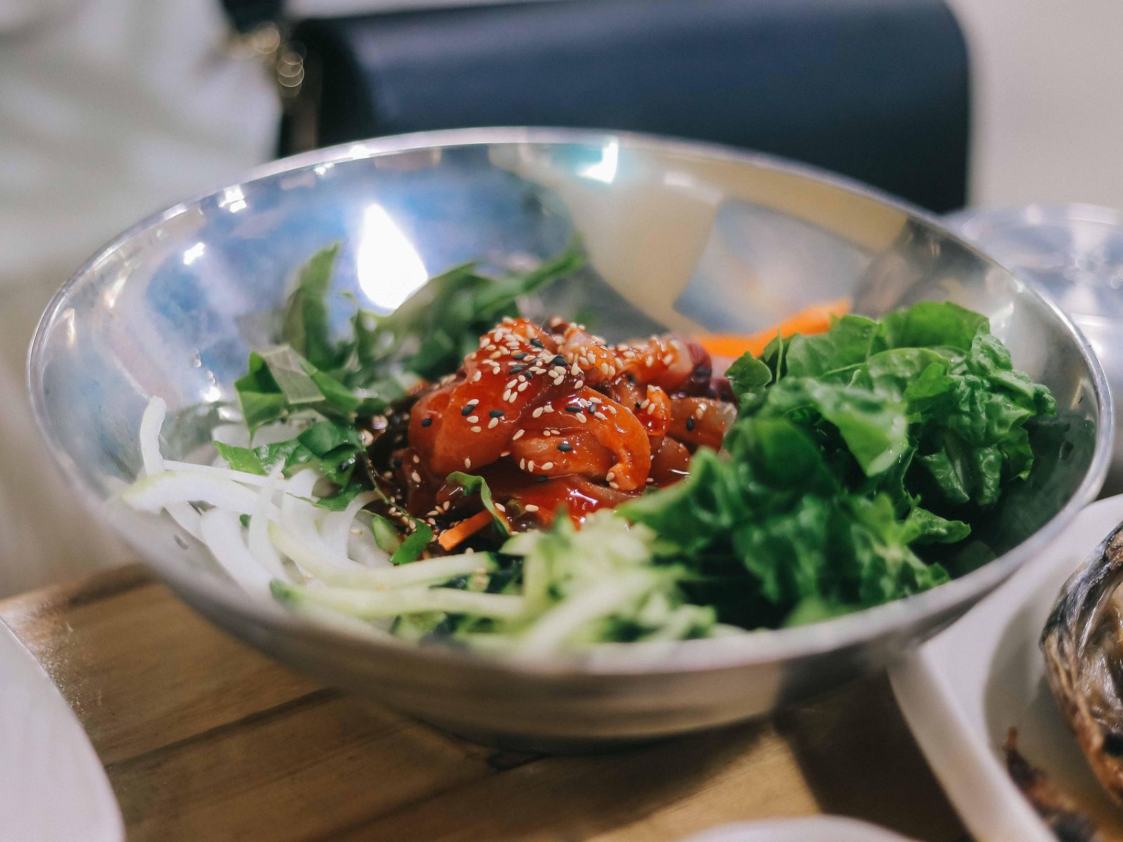 Rondreis Zuid-Korea, excursie bibimbap kookworkshop, bibimbap in schaal