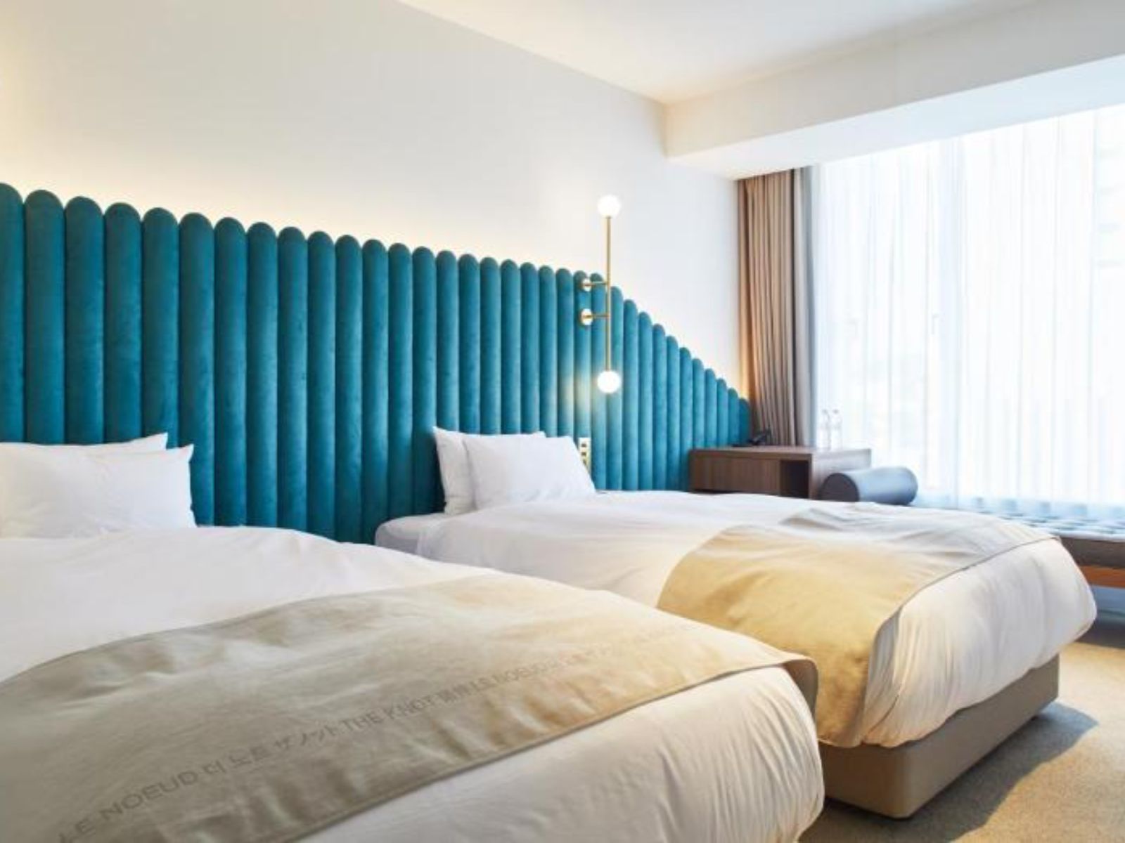 Rondreis Japan, Hiroshima, Hotel The Knot, twin room met 2 bedden