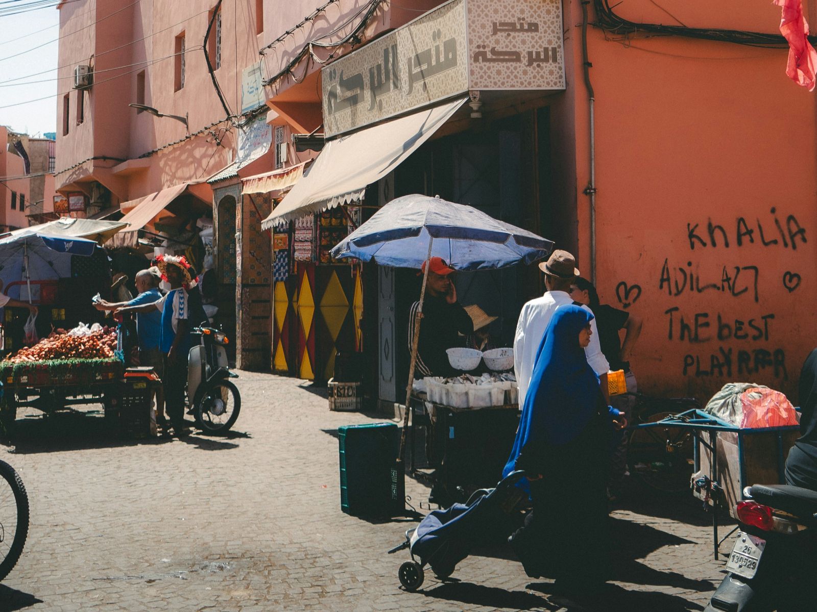 Rondreis Marokko, Marrakech, Stadswandeling Marrakech Medina, straatbeeld
