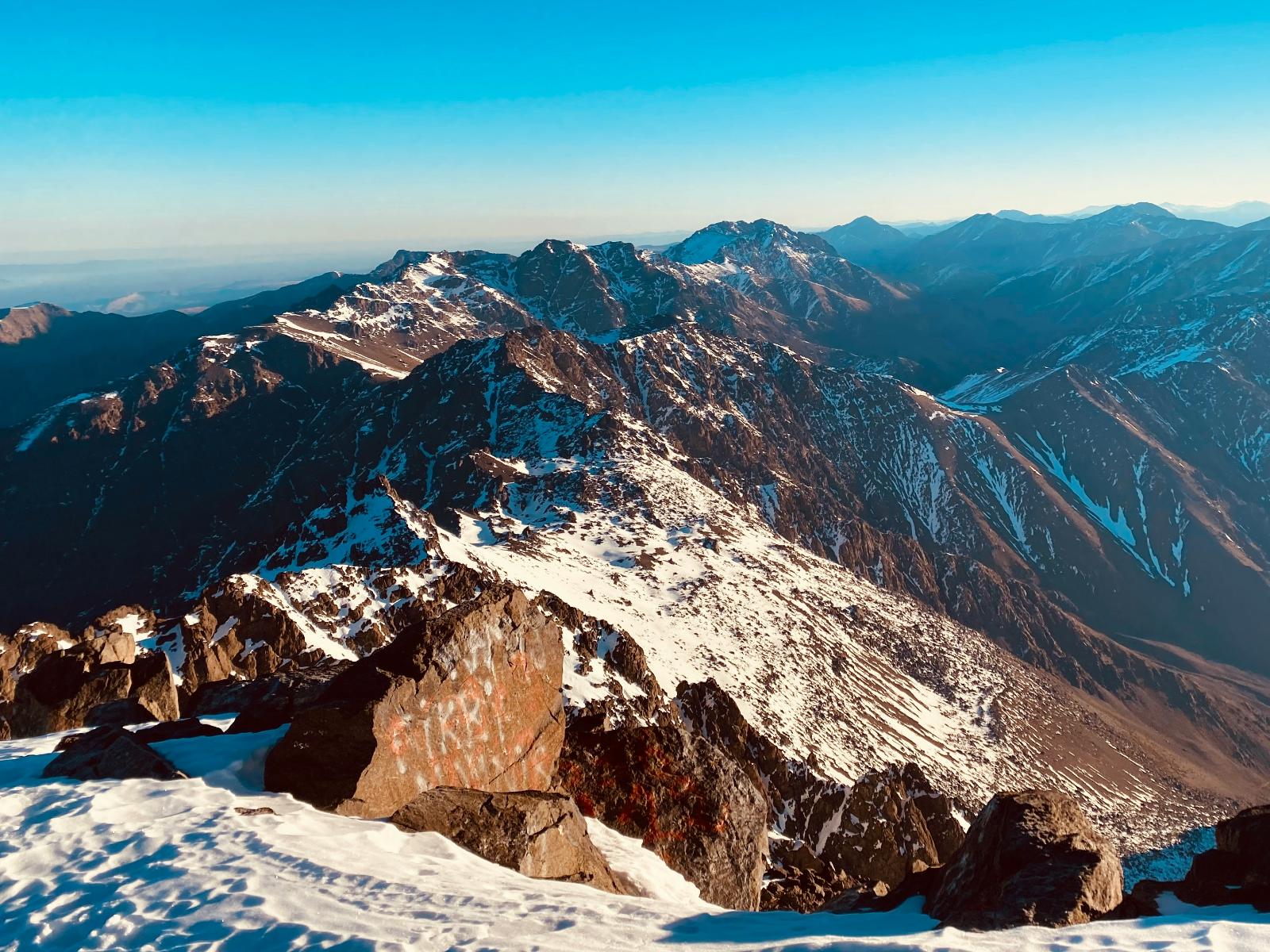 Rondreis Marokko, Tizi Oussem en Toubkal, besneeuwde berg