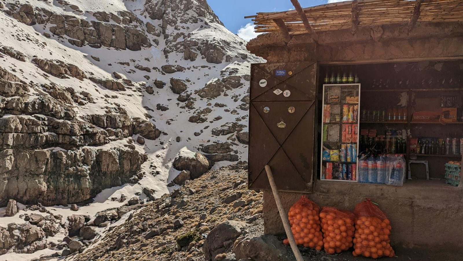 Rondreis Marokko, Tizi Oussem en Toubkal, winkeltje