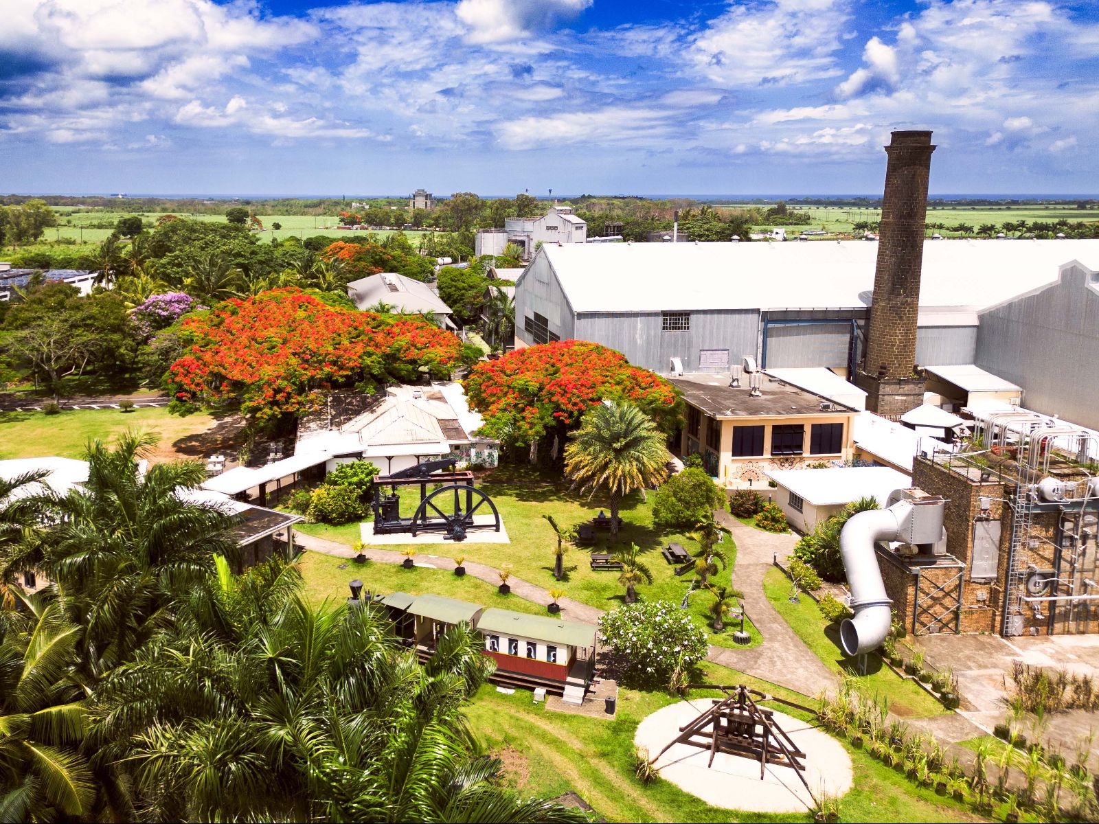 Rondreis Mauritius, Noordkust, L'Aventure de Sucre, Bovenaanzicht van de suikerfabriek
