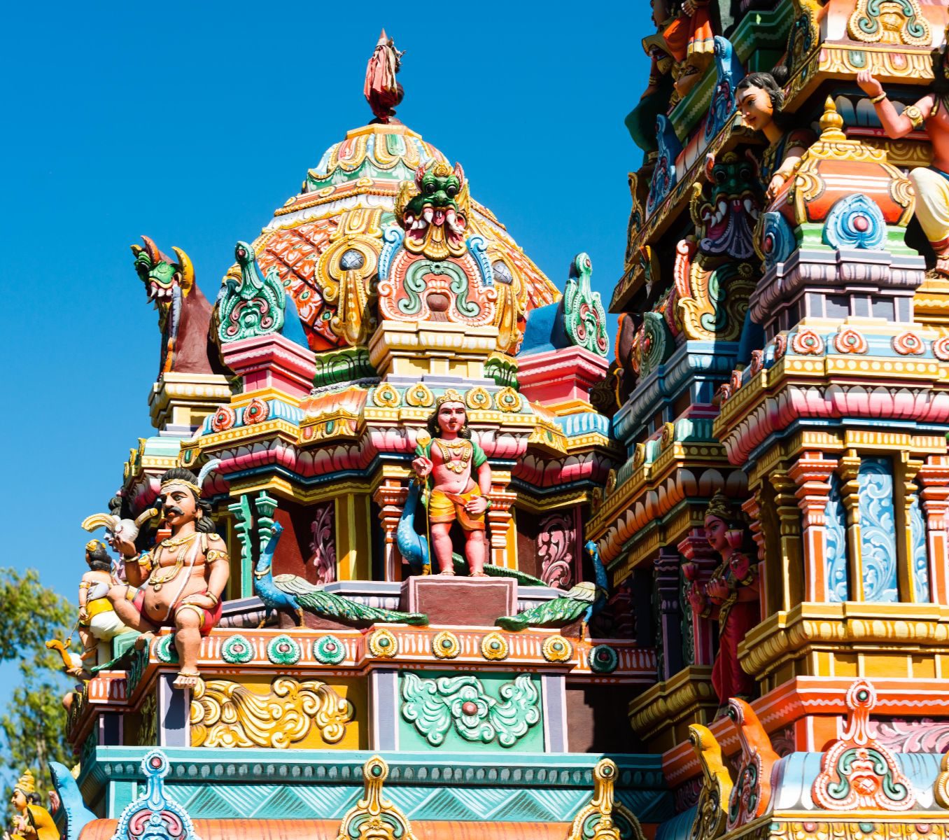 Rondreis Mauritius, close-up van een tempel, MTPA