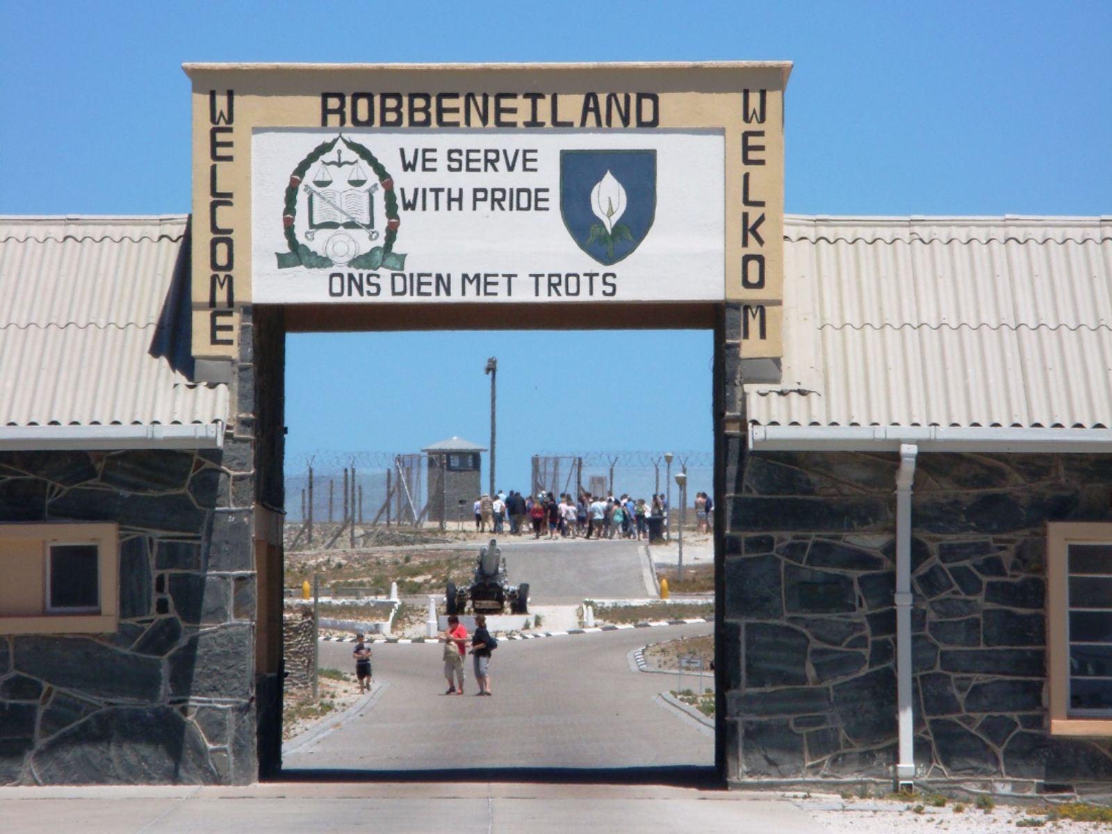 Rondreis Zuid-Afrika, excursie township and robben island, robben eiland poort