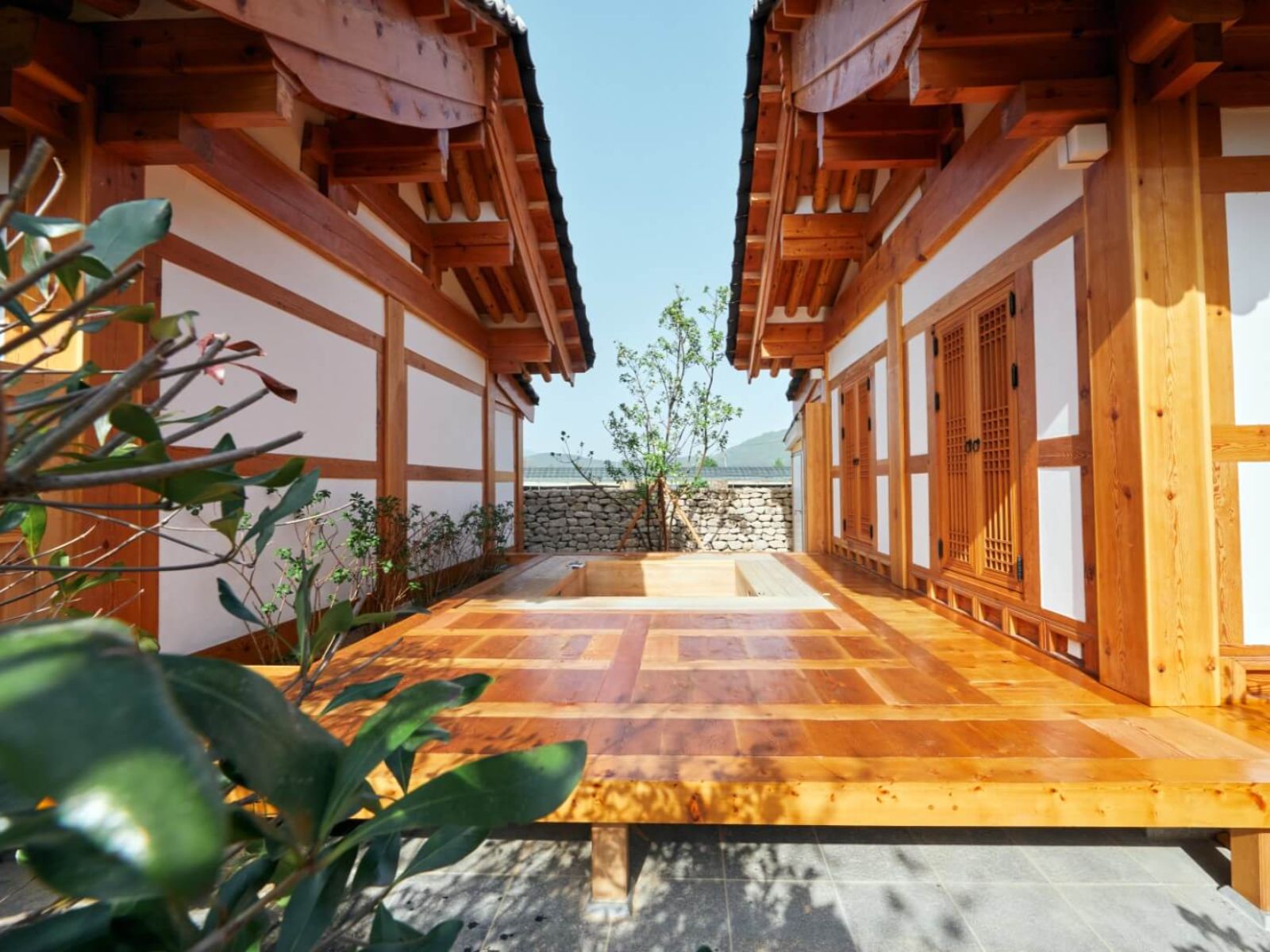 Rondreis Zuid Korea, Gyeongju, Heritage Yuwa, buitenbad