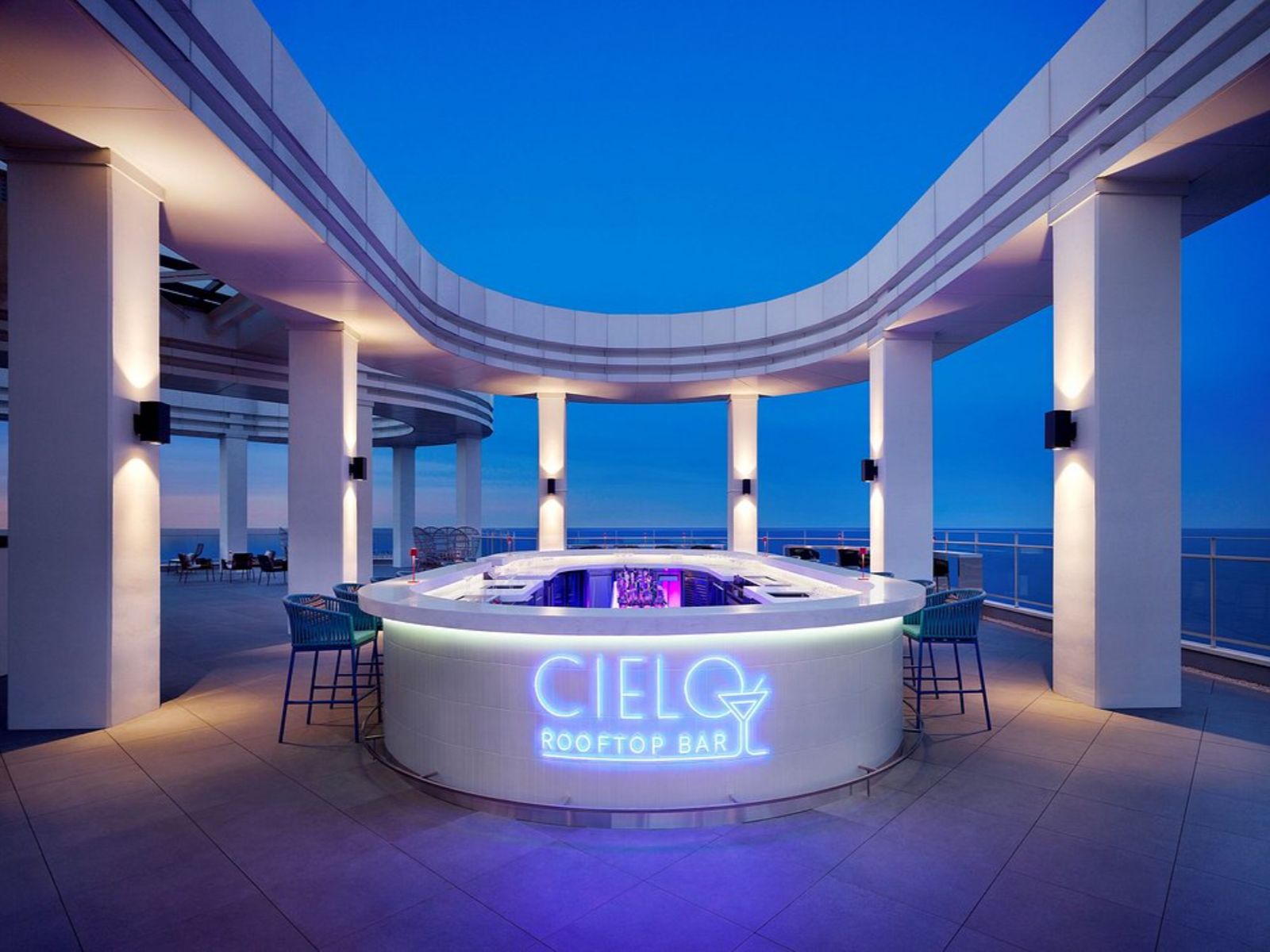 Rondreis Zuid-Korea, Sockho, Cassia Hotel, rooftop bar