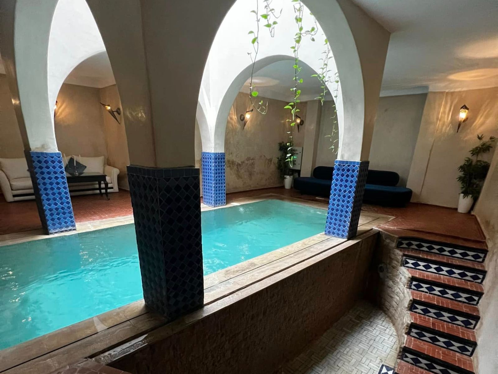 Rondreis Marokko, Chefchaouen, Ryad Lina & Spa, zwembad