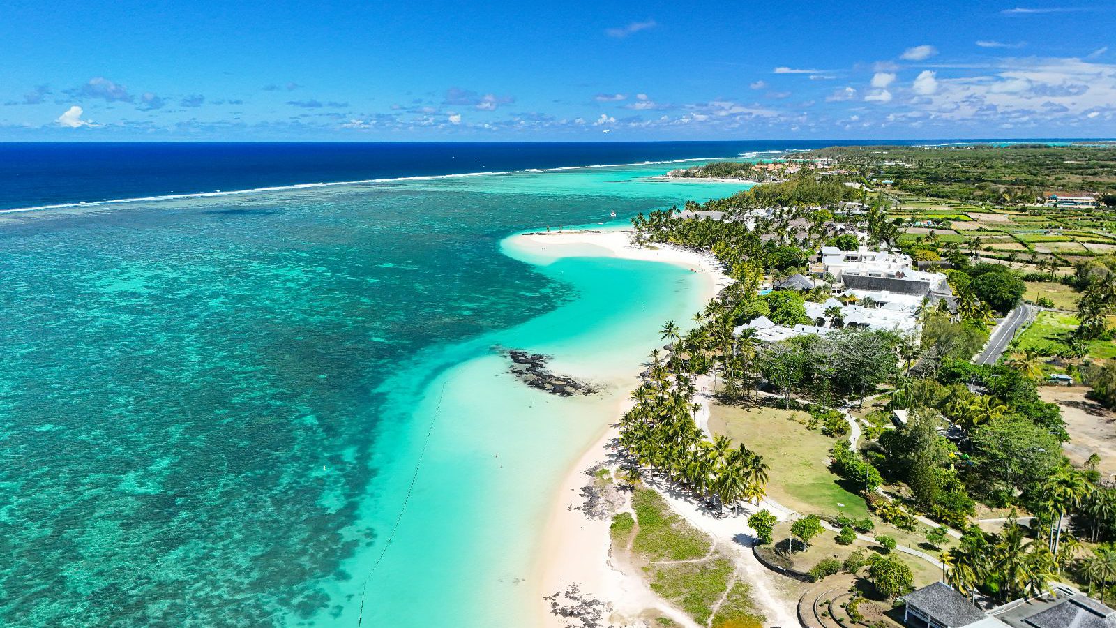 Rondreis Mauritius, Oostkust, Belle Mare, kustlijn