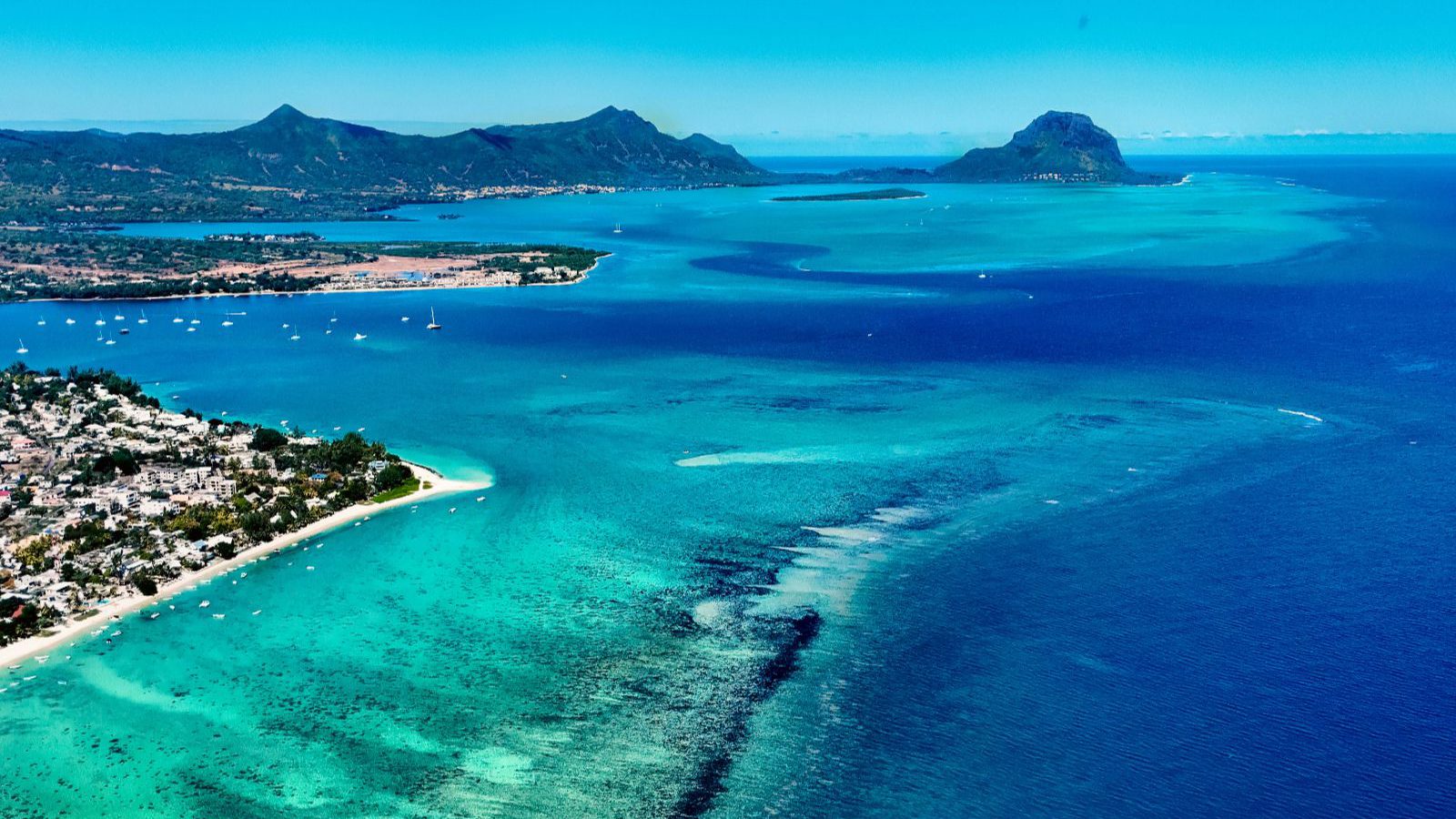 Rondreis Mauritius, Westkust, Tamarin, kustlijn
