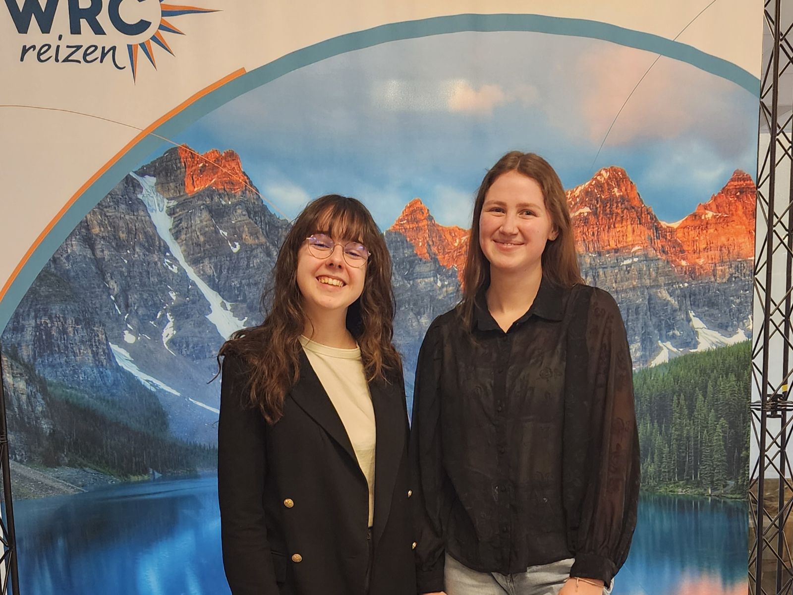 Blog Mijn leven als stagiaire bij OutSight, Phoebe en Romaina