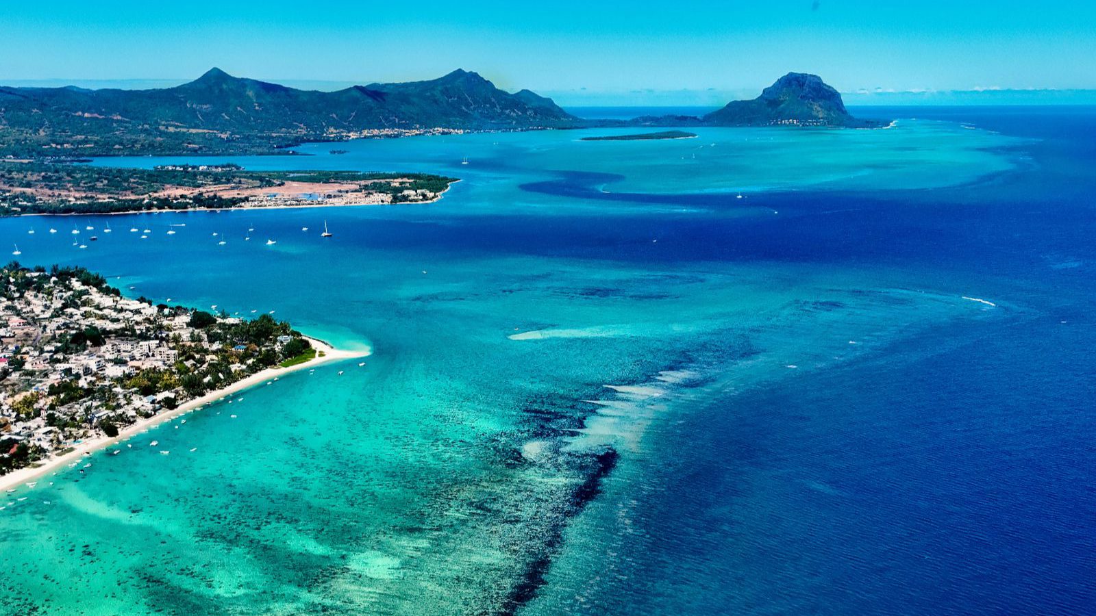 Rondreis Mauritius, Westkust, Tamarin, kustlijn