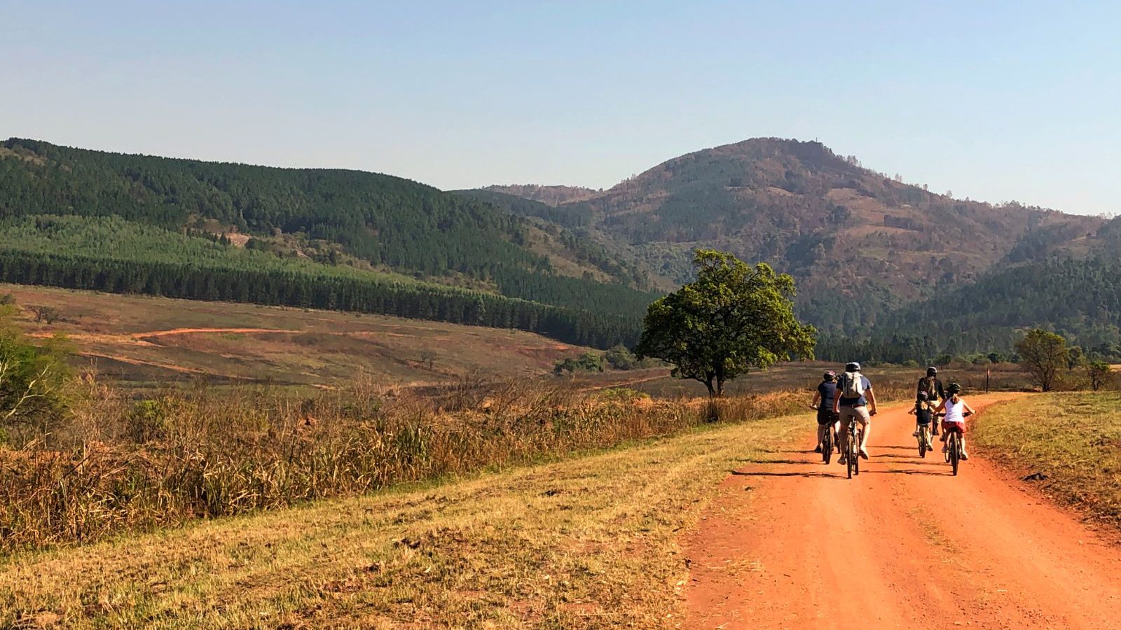 Rondreis Zuid-Afrika, Mlilwane (Wildlife Sanctuary), fietsers
