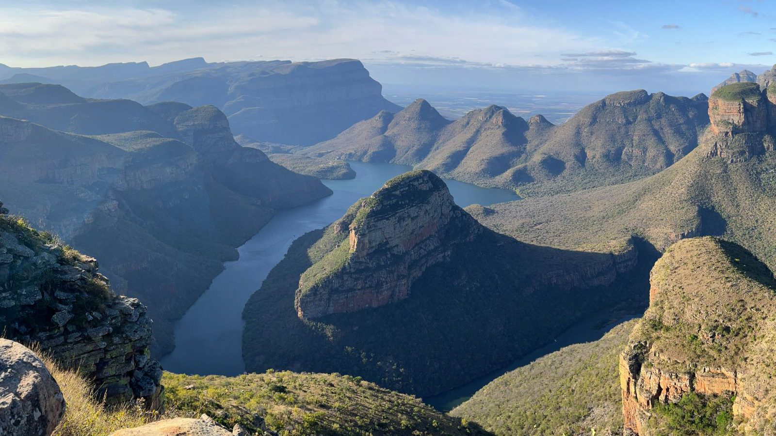 Rondreis Zuid-Afrika, Panoramaroute, Drie Rondavels viewpoint met uitzicht over Blyde River Canyon