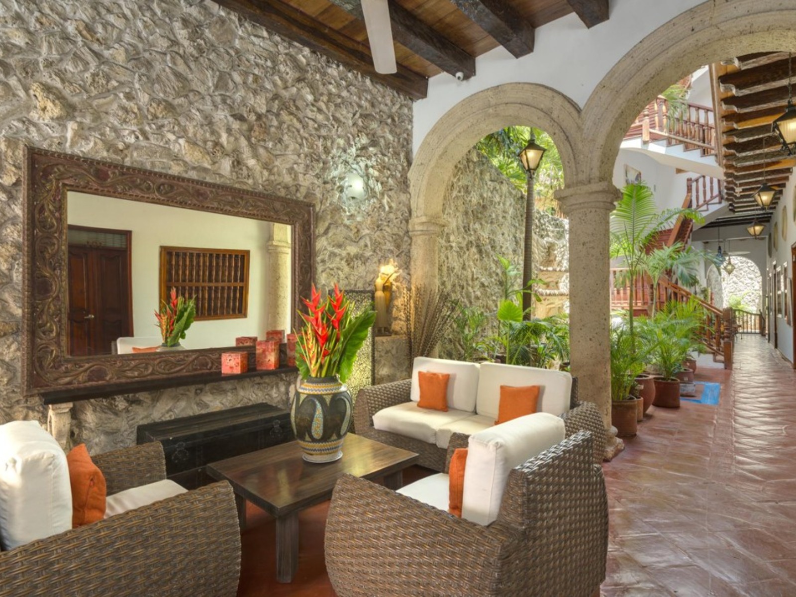 Rondreis Colombia, Cartagena, Casa del Curato, lobby