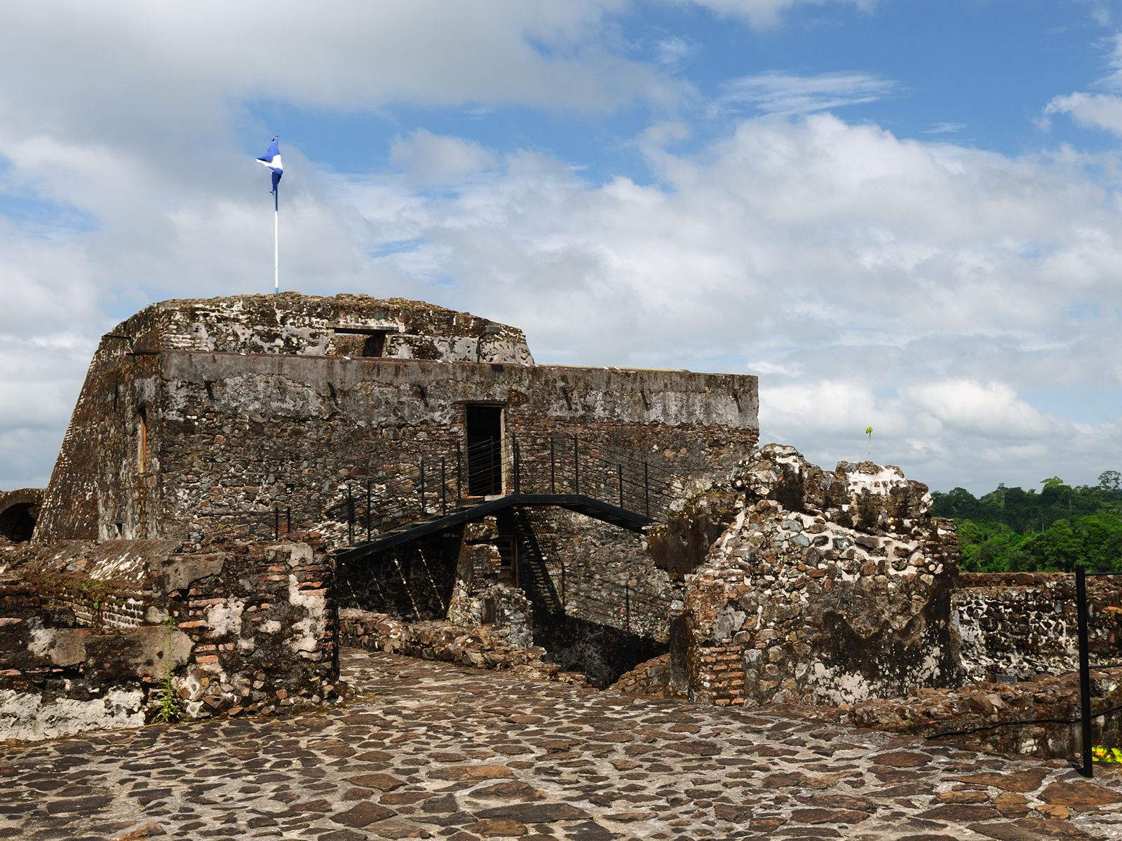 Rondreis Nicaragua, El Castillo, excursie El Castillo stadstour, fort