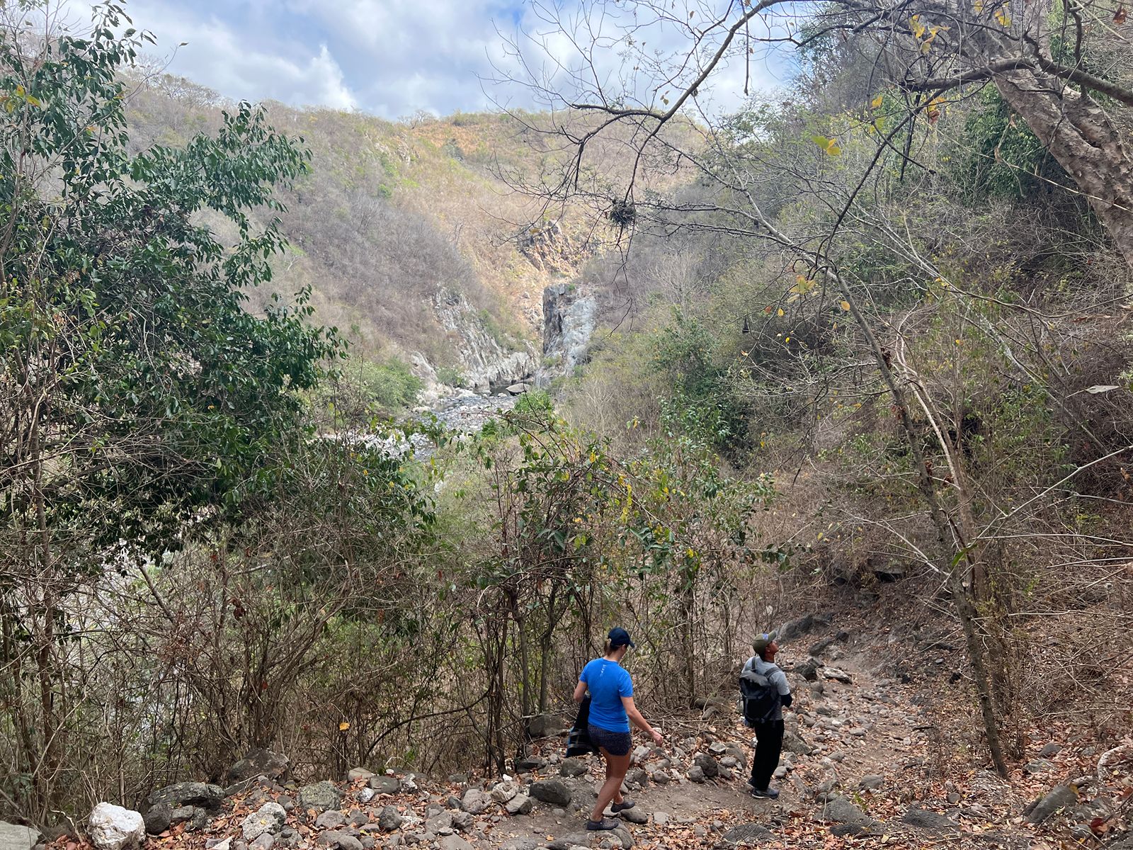 Rondreis Nicaragua, Madriz, excursie Somoto Canyon, hiken naar startpunt