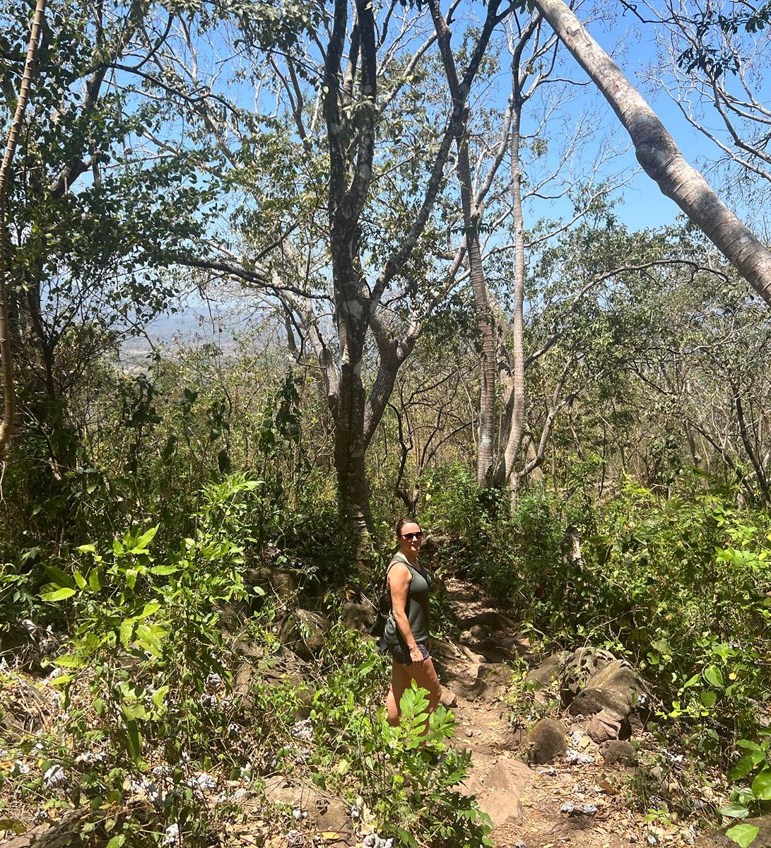 Rondreis Nicaragua, Ometepe Island, excursie beklim Maderas vulkaan, Joanne wandelpad Rondreis Nicaragua, Ometepe Island, excursie beklim Maderas vulkaan, Joanne wandelpad