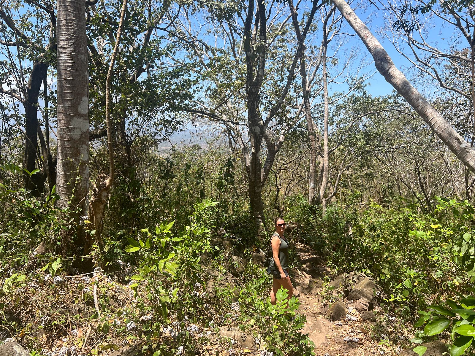 Rondreis Nicaragua, Ometepe Island, excursie beklim Maderas vulkaan, Joanne wandelpad