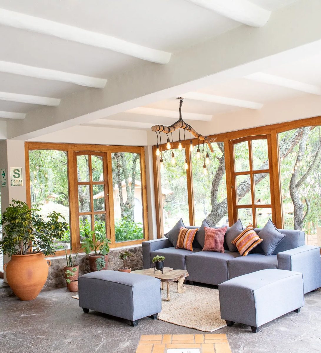 Rondreis Peru, Heilige Vallei, Urubamba, Tariq Sacred Valley, lounge Rondreis Peru, Heilige Vallei, Urubamba, Tariq Sacred Valley, lounge
